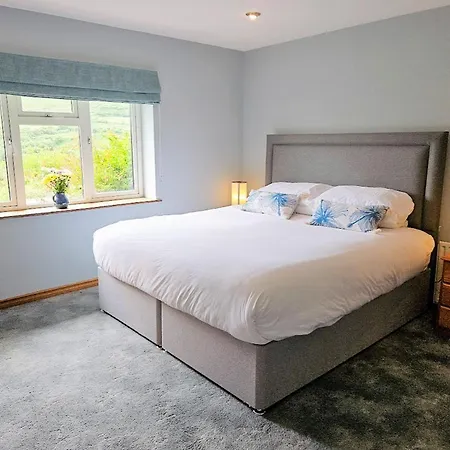 Lark Rise By Trident Homes Semesterbostad *